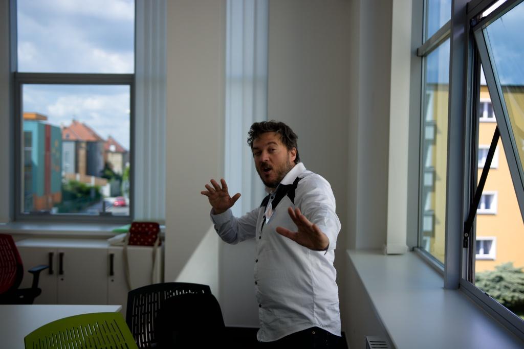 THE GAME IS OVER. ZVLÁDÁNÍ STRESU Z POHLEDU HRY (MINDFULNESSCON)